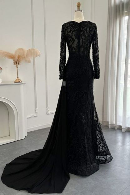 Chic V-Neck Long Sleeves Evening Dress Floor Length Dress with Sweep Train