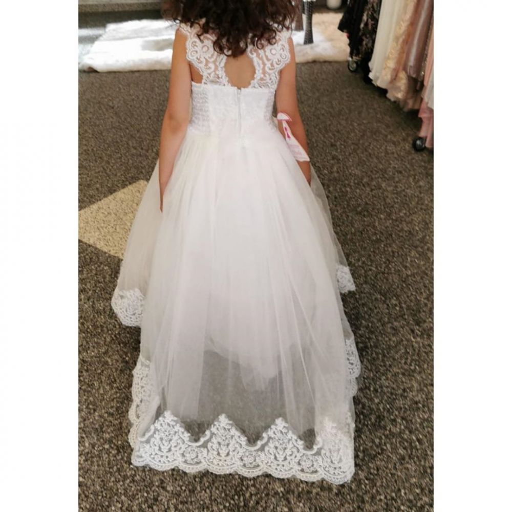White Lace Keyhole Appliques Cute A-line Flower Girl Dress