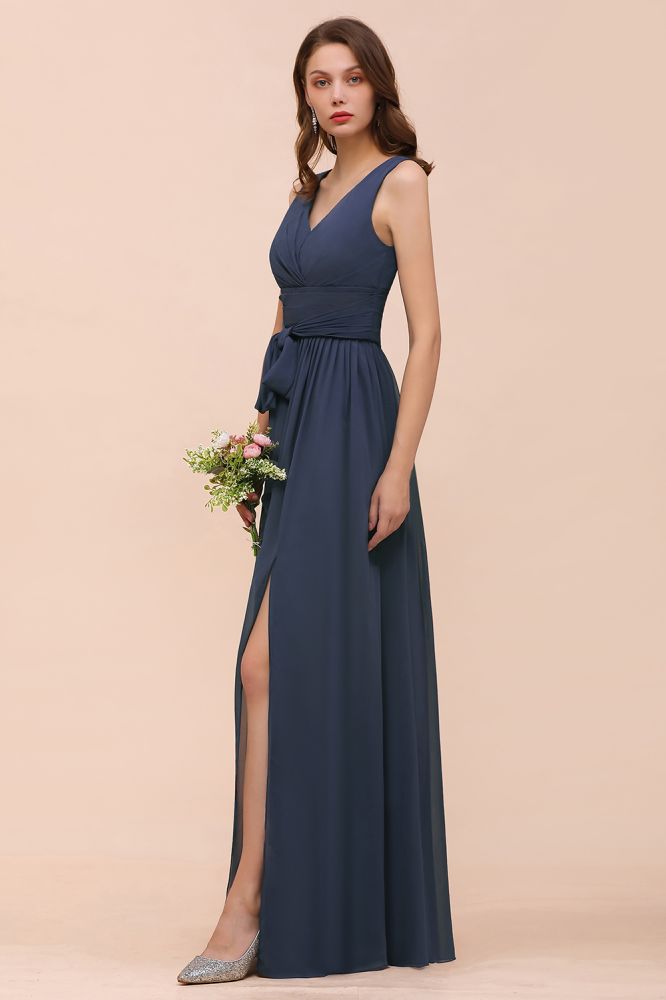 Chic Sleeveless A-line Bridesmaid Dress V-Neck Side Slit Formal Party Dress