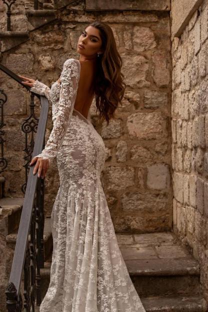 Gorgeous Square Long Sleeves Floor Length Mermaid Wedding Dress