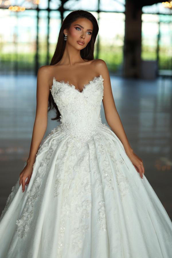 Glamorous Floor-Length V-Neck Strapless A-Line Satin Wedding Dresses with Appliques.