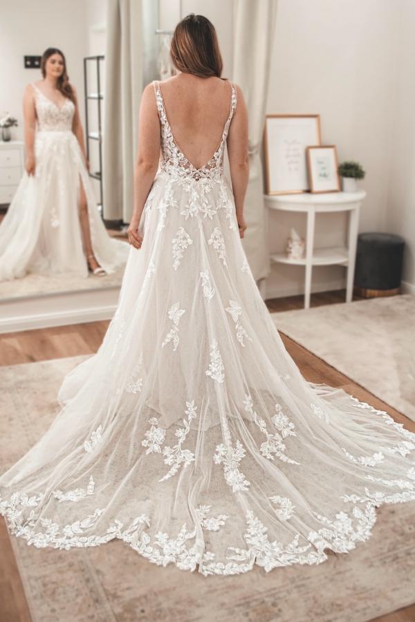 Unique Strapless Appliques Lace A-Line Wedding Dresses with Slit