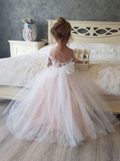 Half Sleeves Flower Girl Dress Tulle Lace Appliques Cute Little Girl Dress