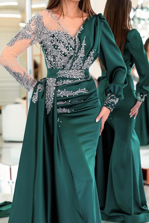 Charming Unique Satin Sheath V-neck Long Sleeves Zipper Sweep Train Prom Dress with Crystals