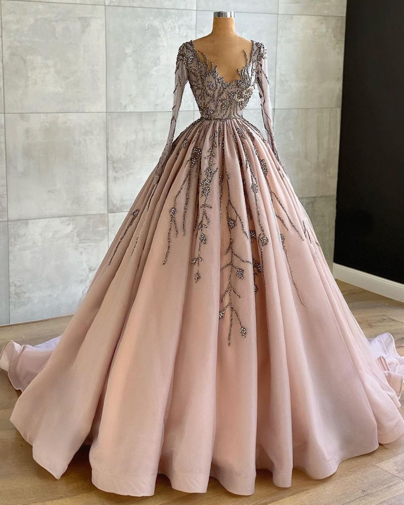 Luxury Long Sleeves V-Neck Floral Appliques Ball Gown