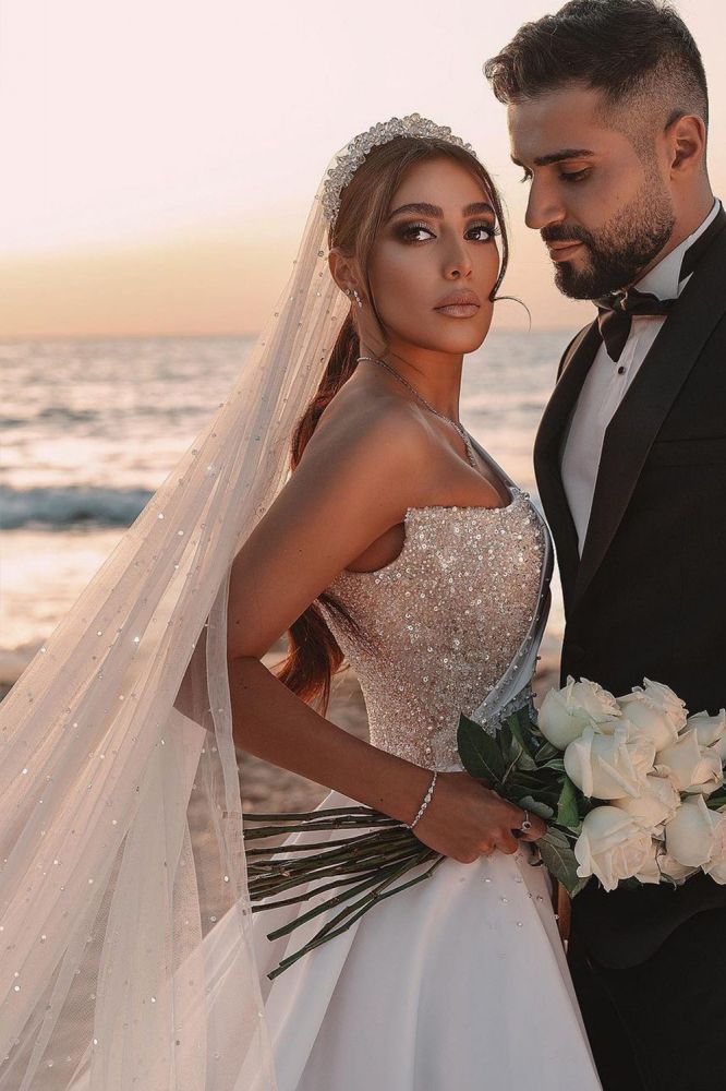 Sexy One Shoulder Ruffle Satin Sparkly Seqiuns Mermaid Bridal Dress with Sweep Court Train