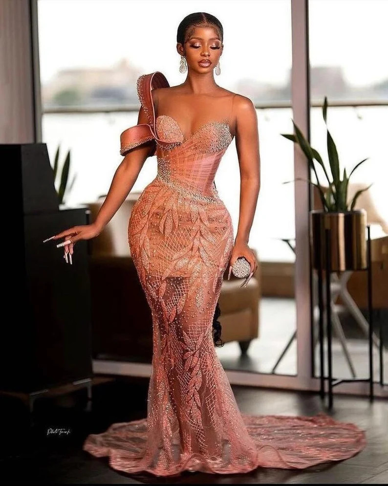 One shoulder sequin sparkle prom dress with court train