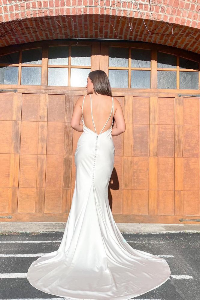 White Floor-length Spaghetti Straps Open Back Satin Mermaid Wedding Dress