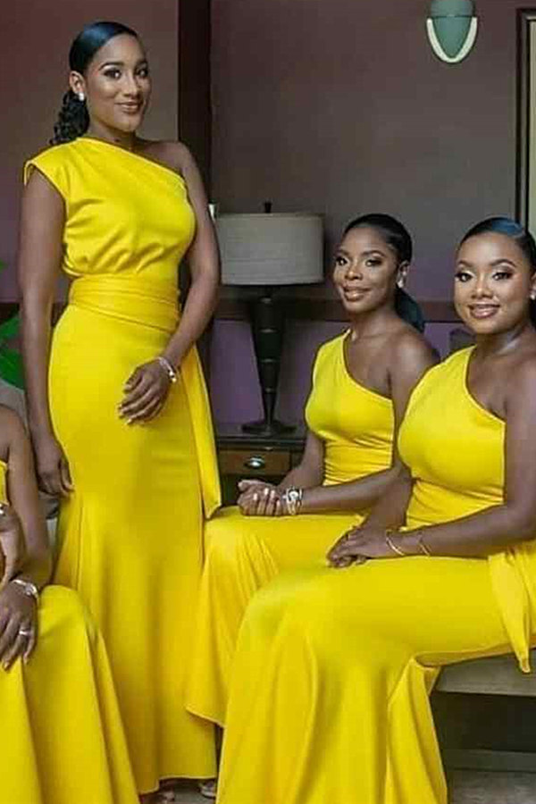 Yellow stain column one shoulder bridesmaid dress