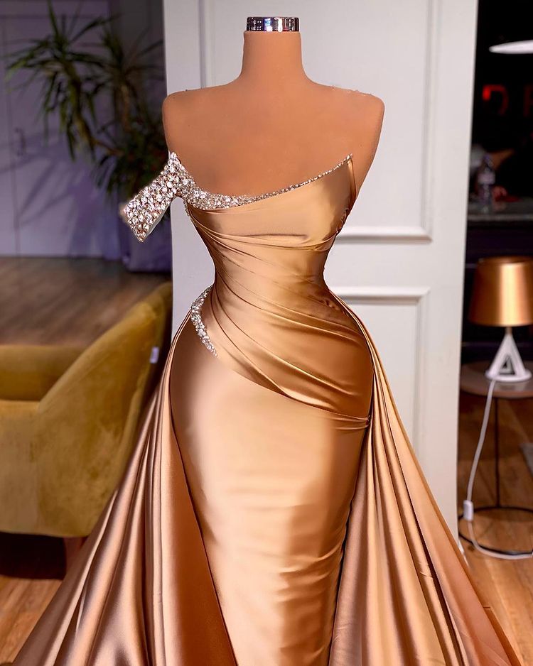 Charming Sleeveless Satin Mermaid Long Prom Dress Sparkly Sequins Party Dress with Side Cape