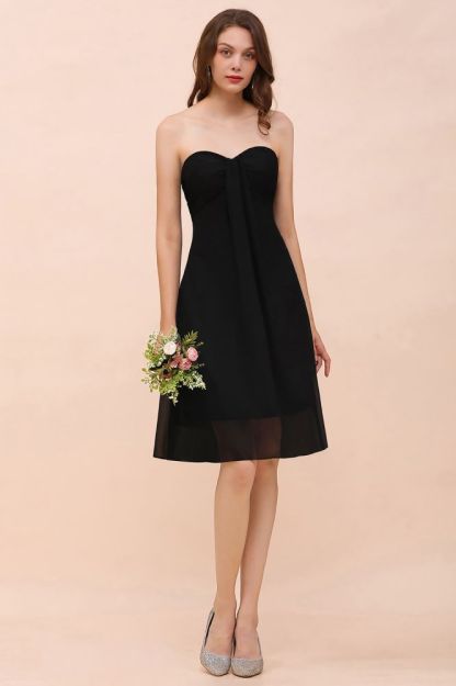Sweetheart Black Short Wedding Party Dress Sleeveless Knee Length Bridesmaid Dress