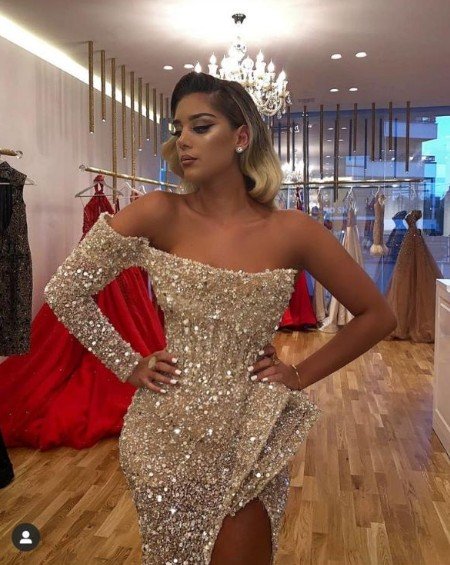 Sexy Crystal Beading One-shoulder Strapless Slit Mermaid Sequins Prom Gowns