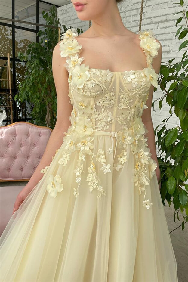 Square neck Yellow Tulle Long Prom Dresses with Lace Appliques