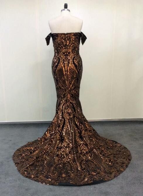 Luxurious Strapless Mermaid Golden Appliques Evening Dresses