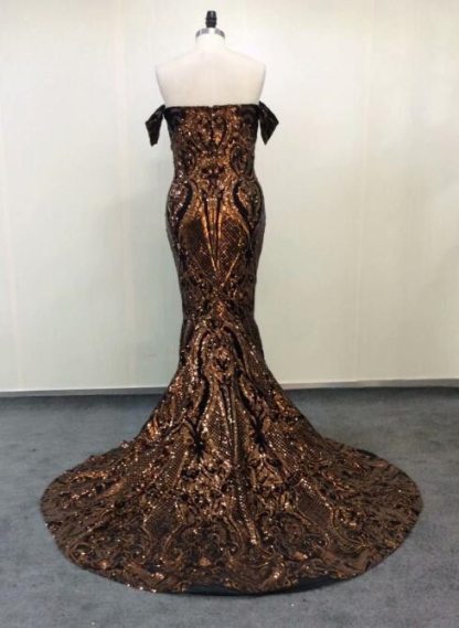 Luxurious Strapless Mermaid Golden Appliques Evening Dresses