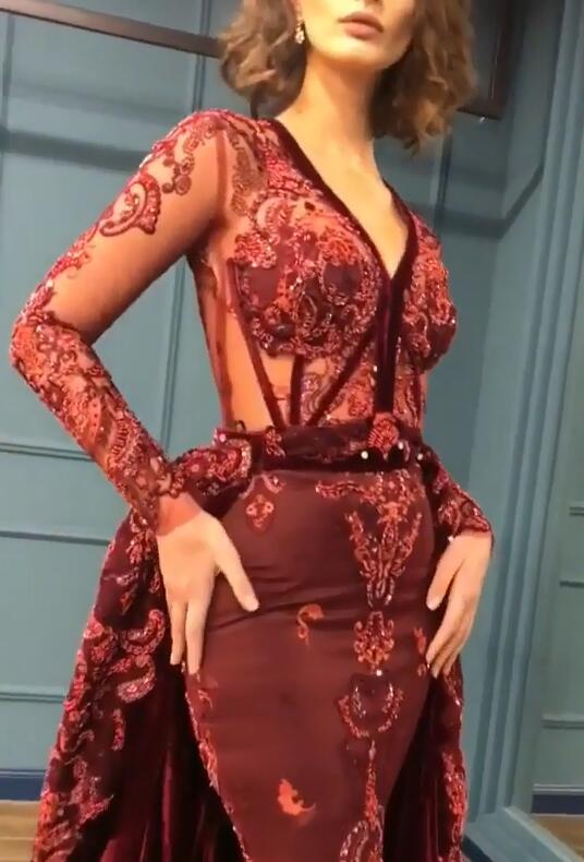 Sparkly Beading Burgundy Long Sleeves Prom Dresses with Appliques