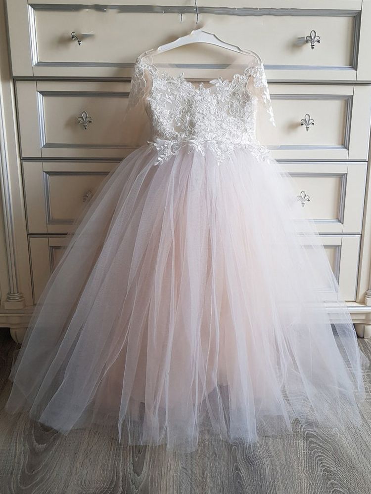 Half Sleeves Flower Girl Dress Tulle Lace Appliques Cute Little Girl Dress