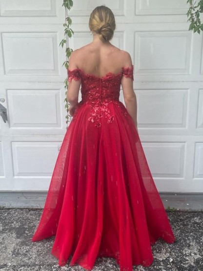 Off the shoulder burgundy sweetheart lace prom dress