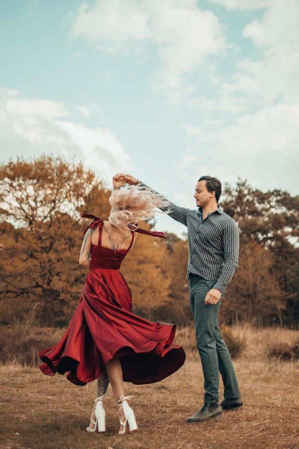 Chic Burgundy Sweetheart Long Evening Dress Sleeveless Satin Prom Dress