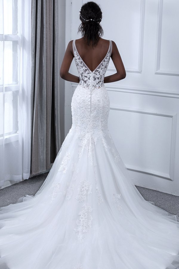 V-neck White Court Train Wedding Dresses