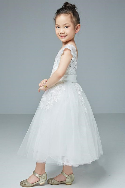 Cute White Sleeveless Tulle Flower Girl Dress Lace Appliques Little Girl Dress