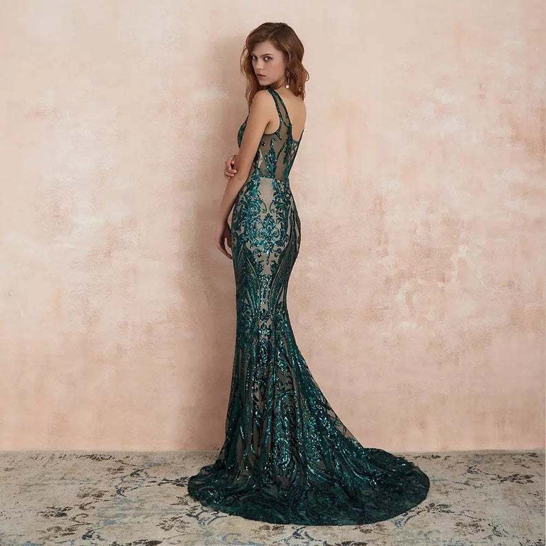 Stylish V-Neck Sleeveless Mermaid Prom Maxi Gown with Glitter Sequins Appliques