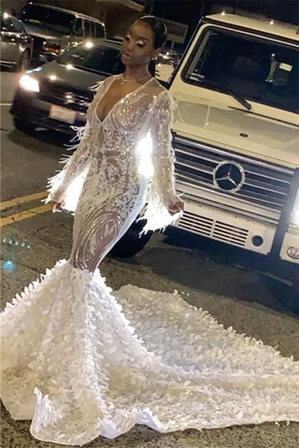 Sexy V-neck Sparkle Beads Appliques Prom Dresses | Long Sleeve Alluring Fit and Flare Evening Gowns
