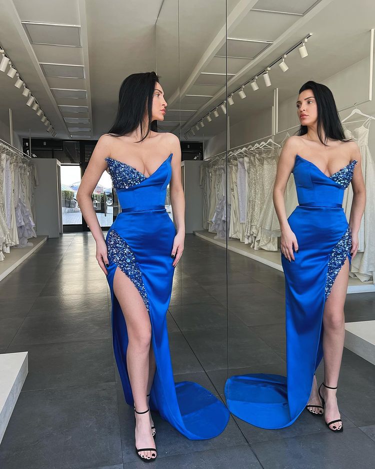Sweetheart Beaded Royal Blue High Split Prom Dresses
