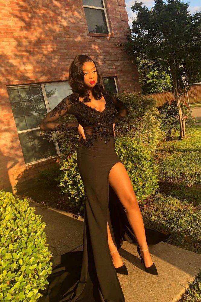 Long Sleeves V-neck Front Slit Black Lace Appliques Mermaid Prom Dresses