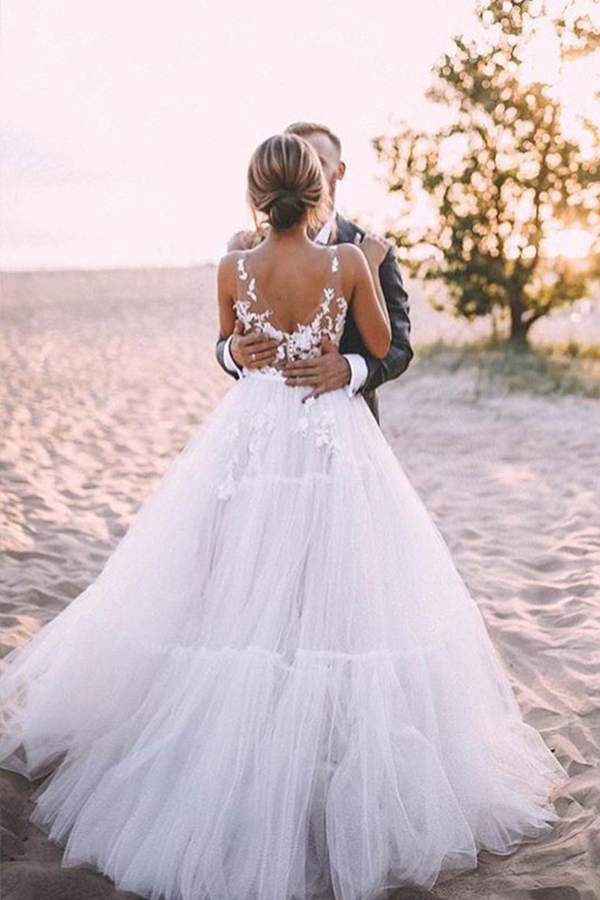 V-neck Elegent Boho A-line Tulle Wedding Dresses