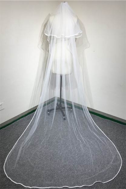 Floral Cute Tulle Lace Ribbon Edge 1.5*1.4M Wedding Gloves with Comb