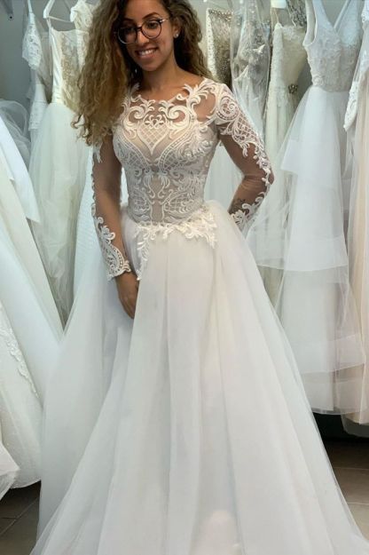 Long sleeves Illusion neck A-line Long sleeves Lace Princess Wedding Dress