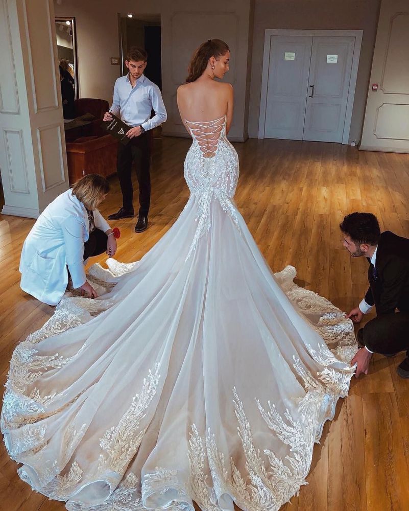 Sexy Strapless Mermaid Puffy Appliques Bridal Wedding Gowns