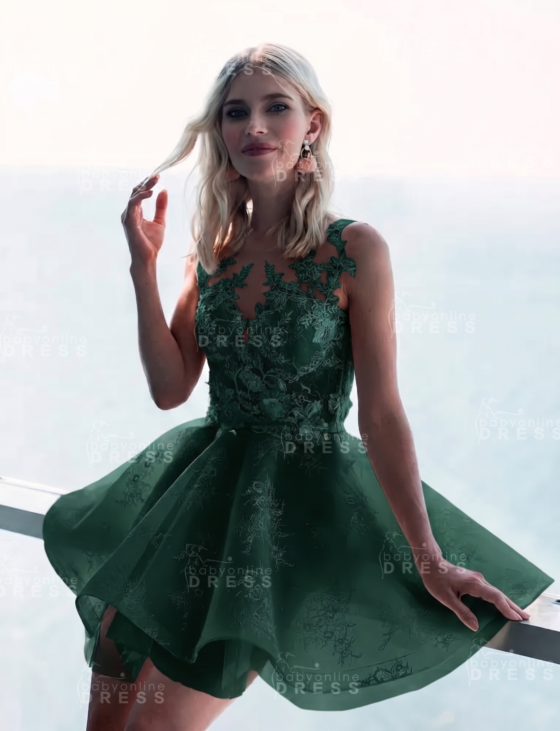 Sleeveless Lace Puffy Flowers A-Line Short Homecoming Dress with Appliques