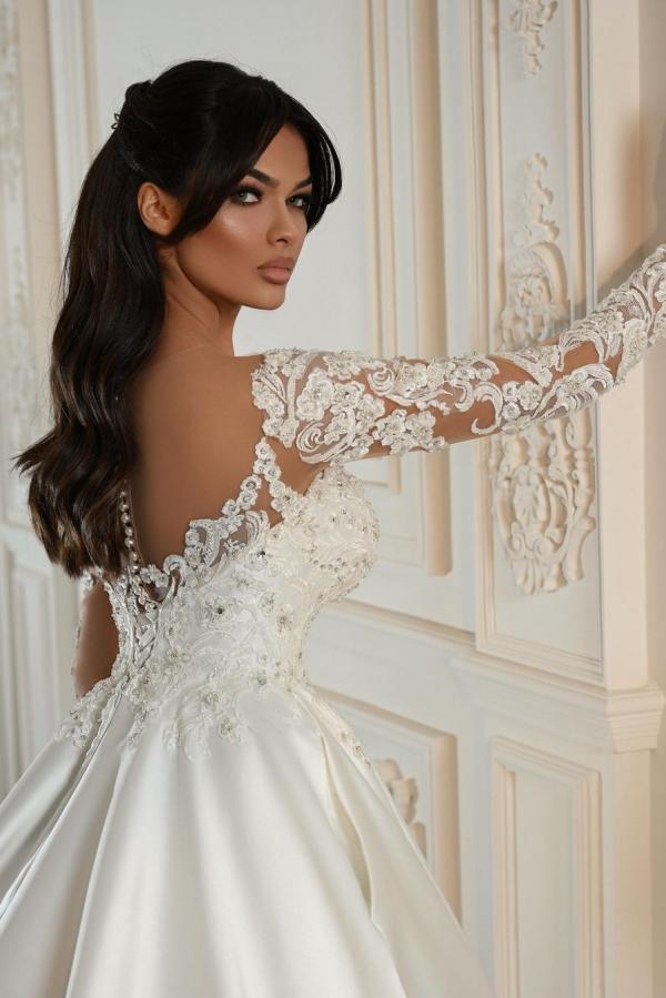Lace long sleeves V-neck A-line Wedding Dresses