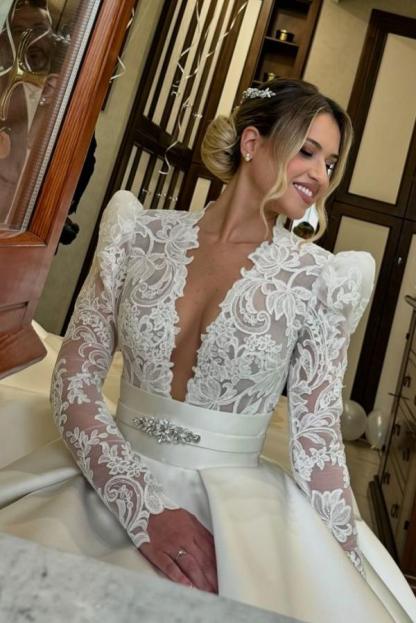 Long sleeves V-neck Satin Court Train White Wedding Dresses