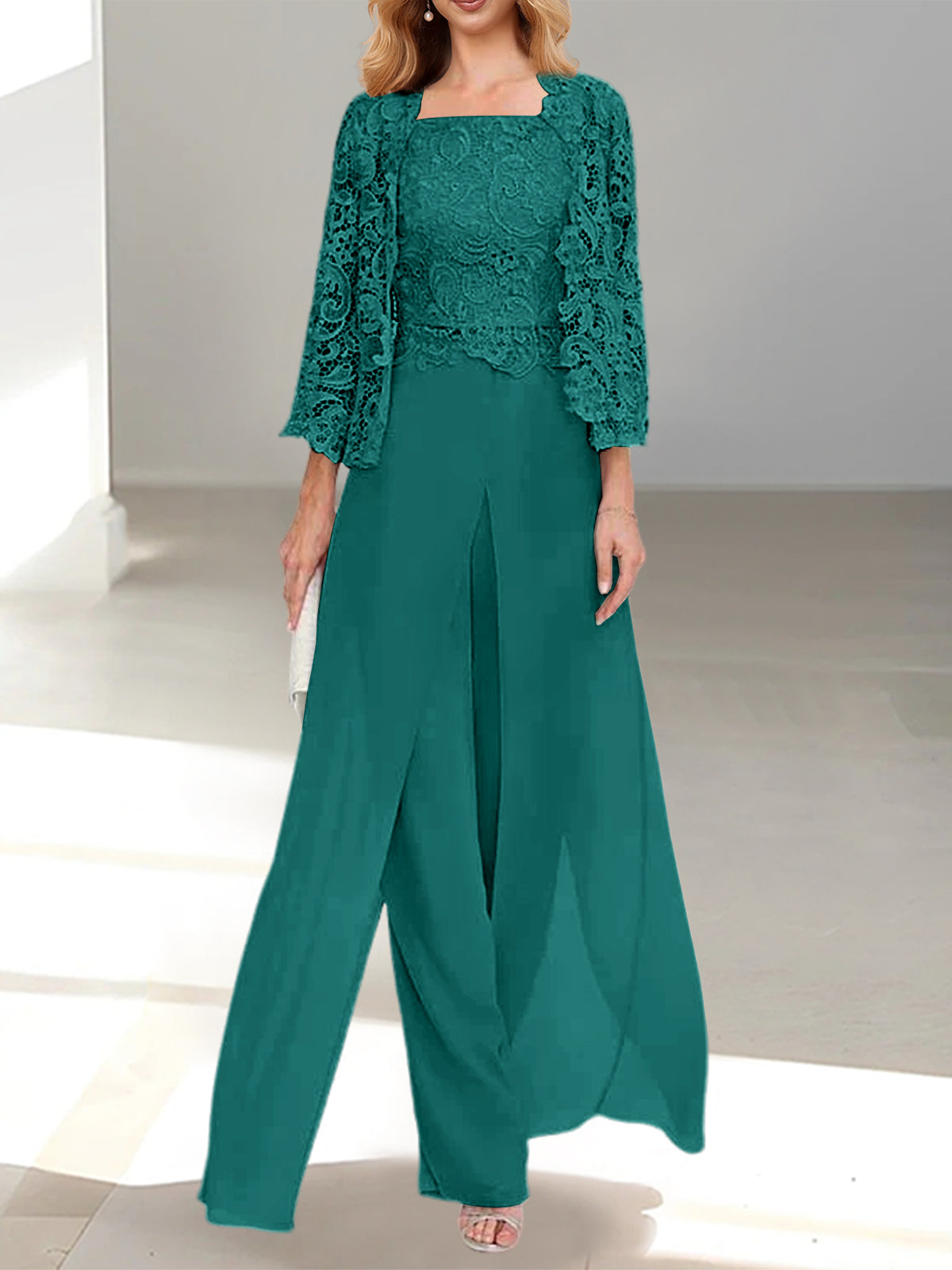 Emerald Green Square Neck Chiffon Mother of the Bride Pantsuit with Jacket & Side Split