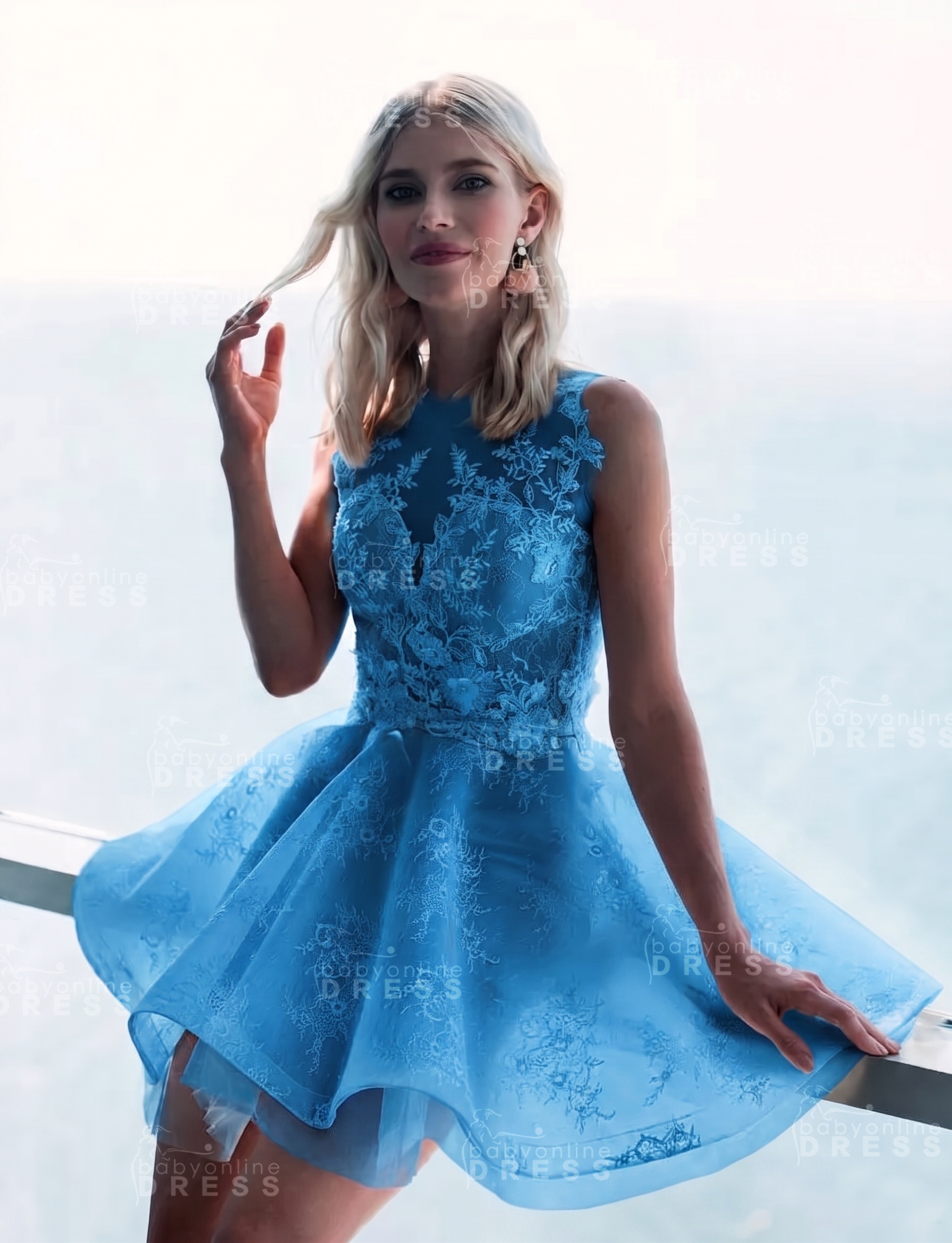 Sleeveless Lace Puffy Flowers A-Line Short Homecoming Dress with Appliques