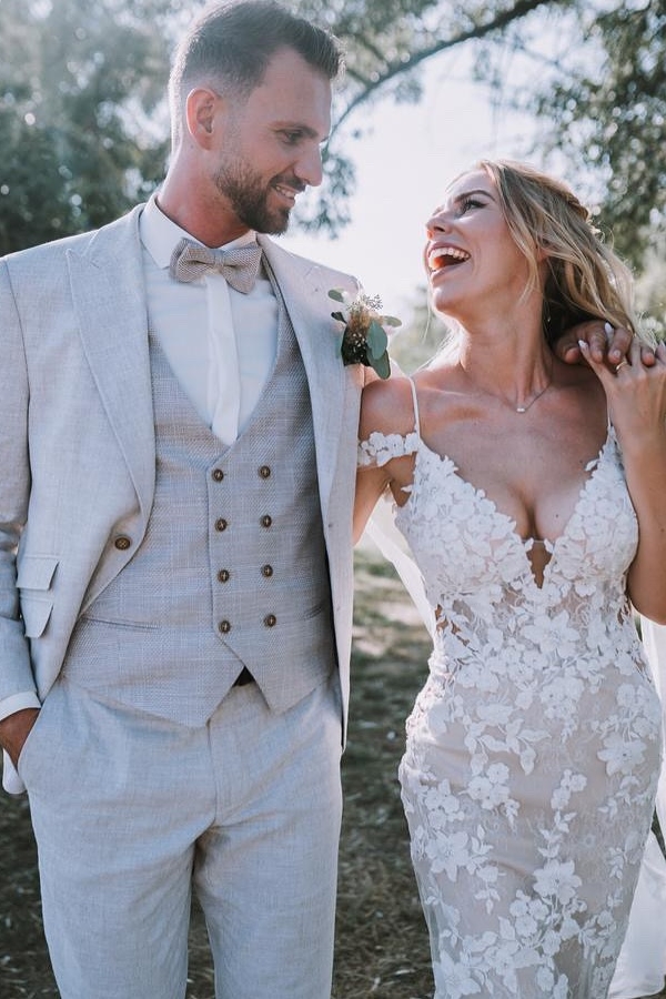 Sexy Spaghetti Straps Appliques Lace Mermaid Wedding Dresses