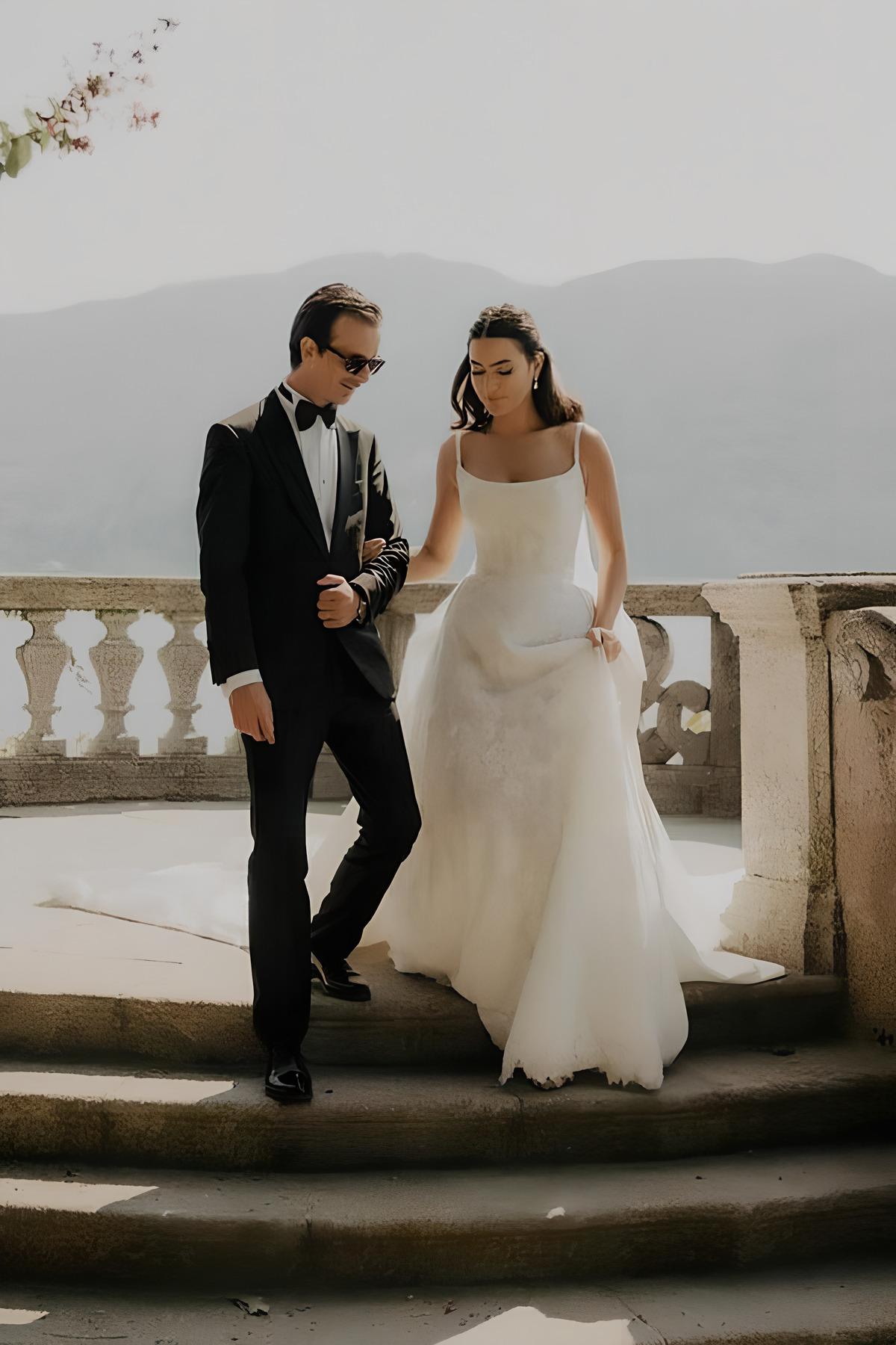 Simple Strapless Summer Beach Wedding Dresses