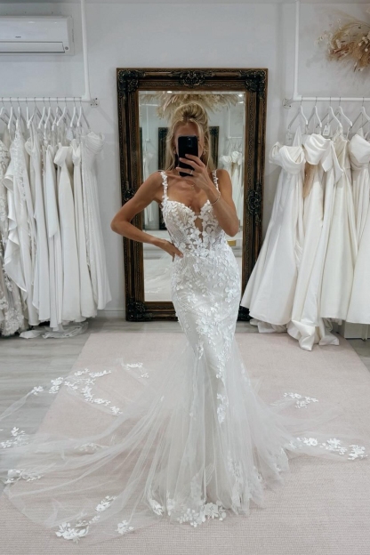 Spaghetti Straps Sweetheart Appliques Lace Mermaid Wedding Dresses