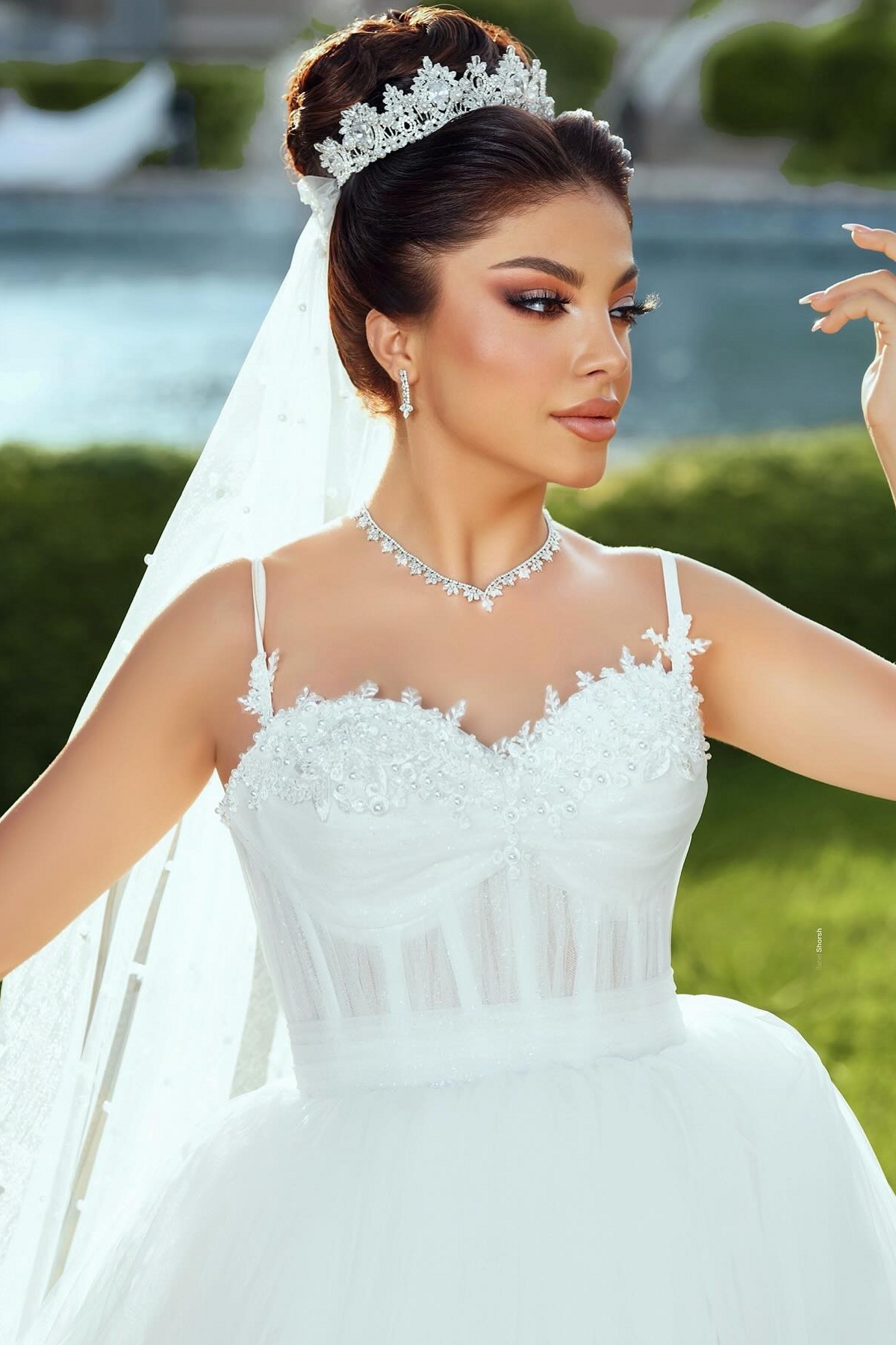 Sweetheart Spaghetti Straps Tulle Appliques Lace A-Line Wedding Dresses