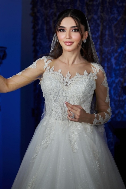 Sweetheart Tulle Lace Flower A-Line Wedding Dresses Long Sleeves
