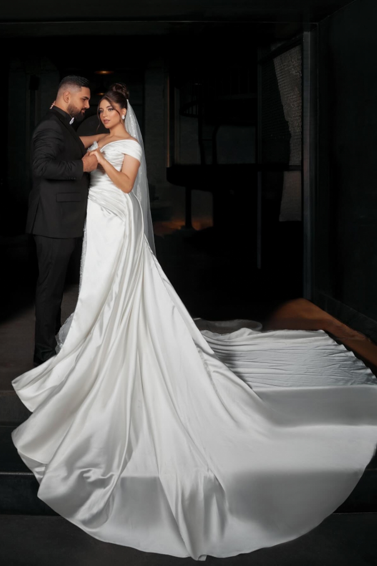 Unique One Shoulder Stain Sequin Mermaid Wedding Dresses