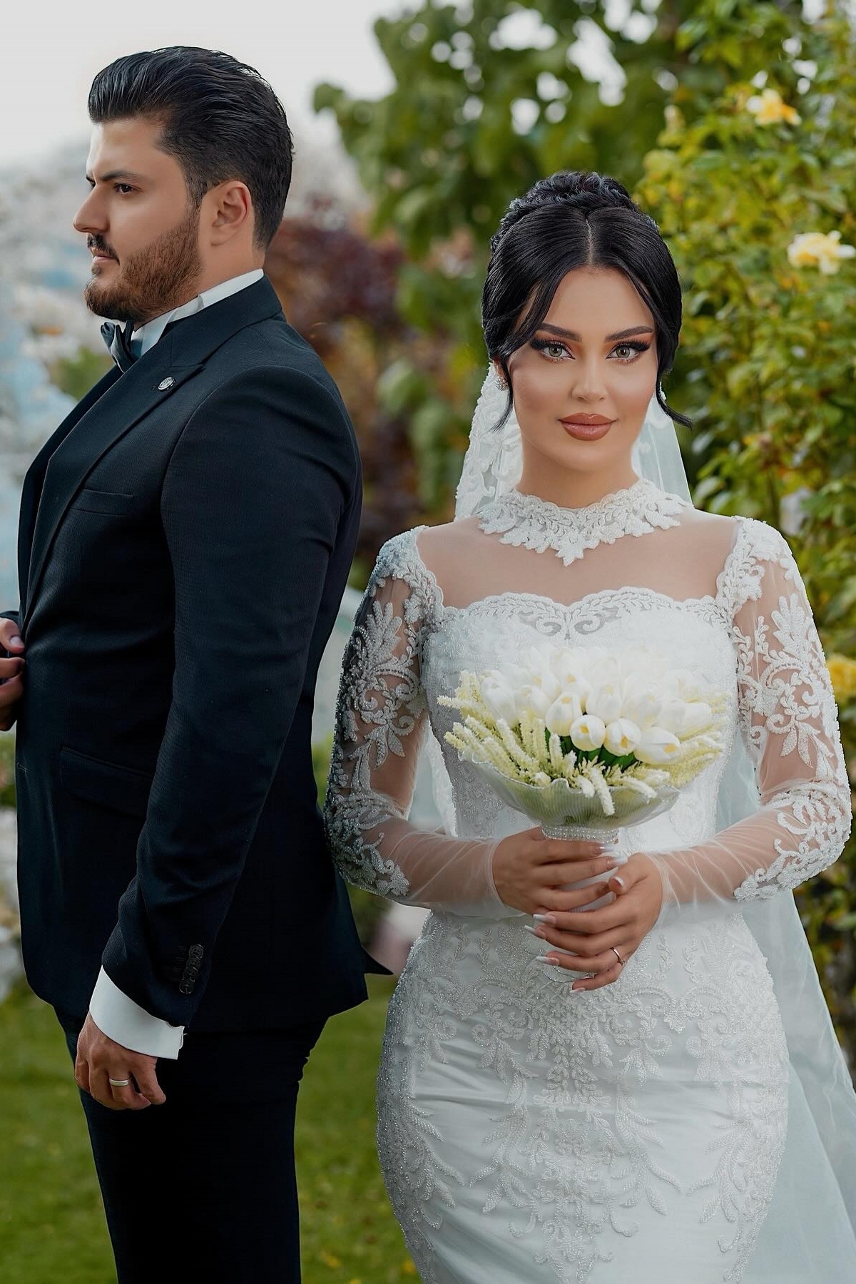 Unique Sweetheart Tulle Appliques Lace Mermaid Wedding Dresses Long Sleeve