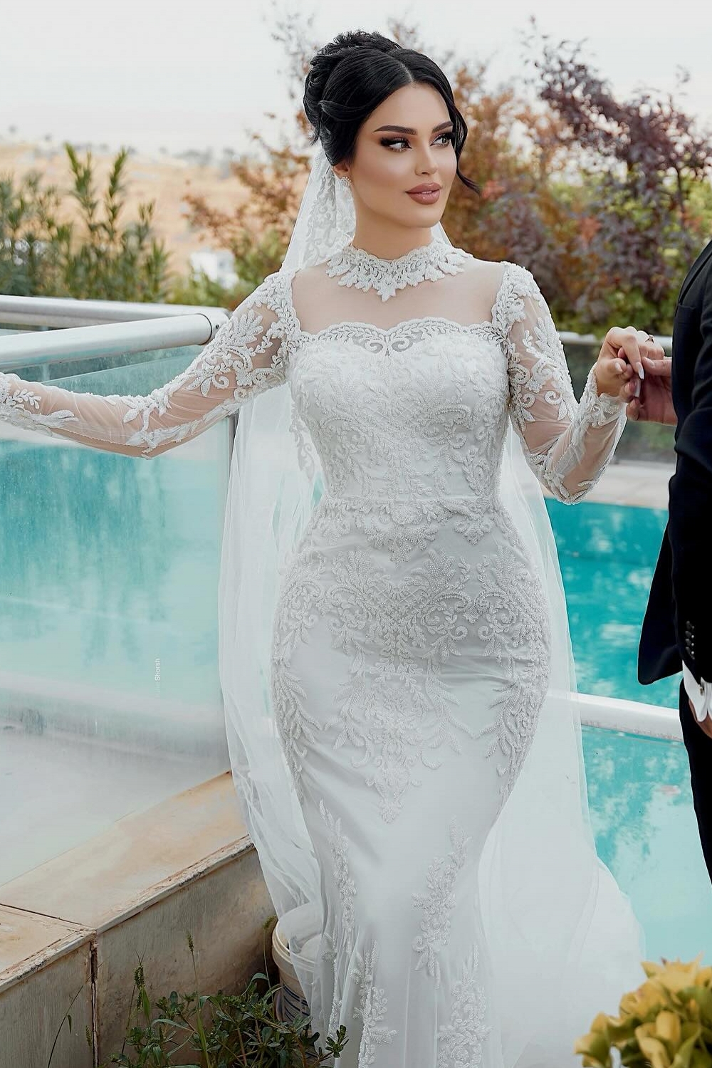 Unique Sweetheart Tulle Appliques Lace Mermaid Wedding Dresses Long Sleeve