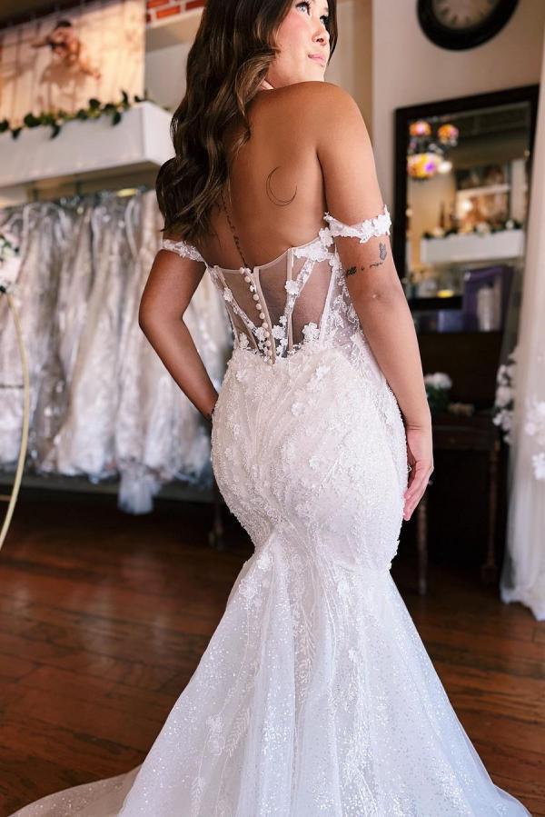 Sweetheart white mermaid lace wedding dress