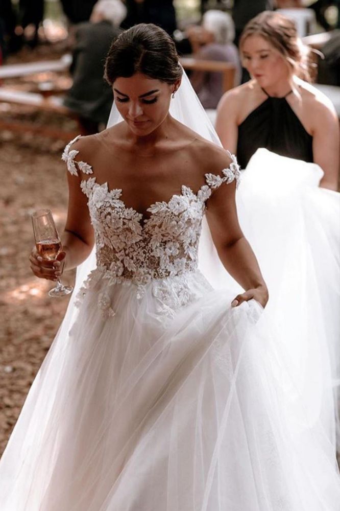 Elegant Cap Sleeve Tulle Lace Simple Wedding Dress White Floor Length Garden Bridal Gown