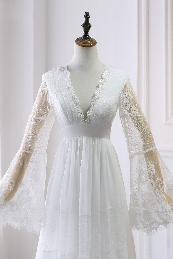 White Long sleeve Lace V-neck A-line Tulle Wedding Dress
