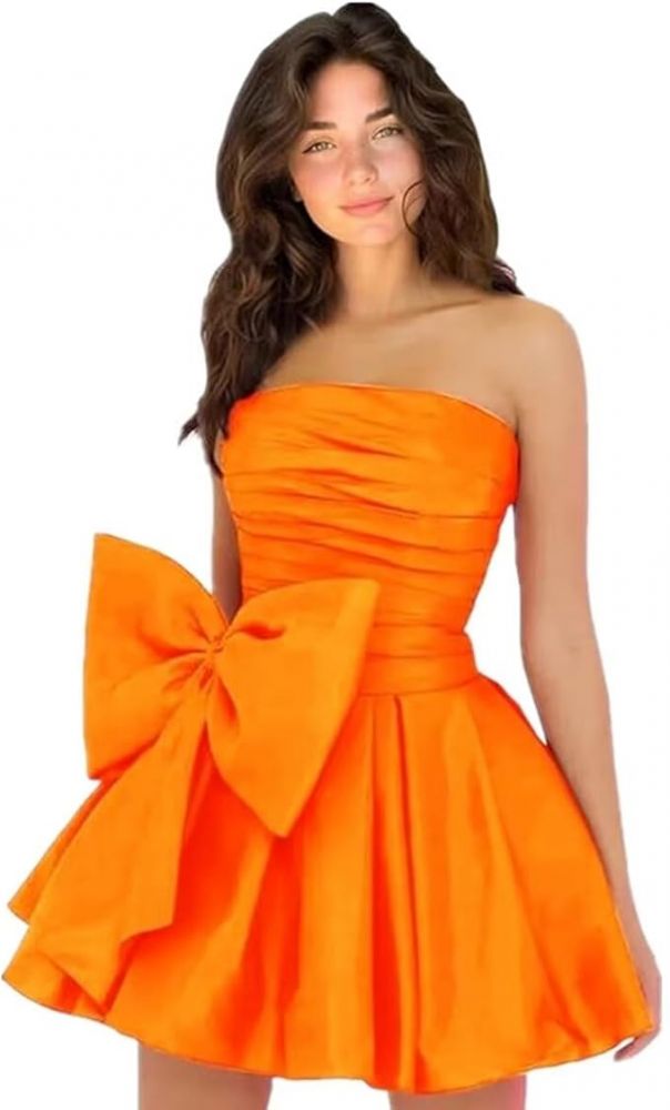 Chic Ruched Satin Short Homecoming Dresses Strapless Knee Length Party Dress with Bow